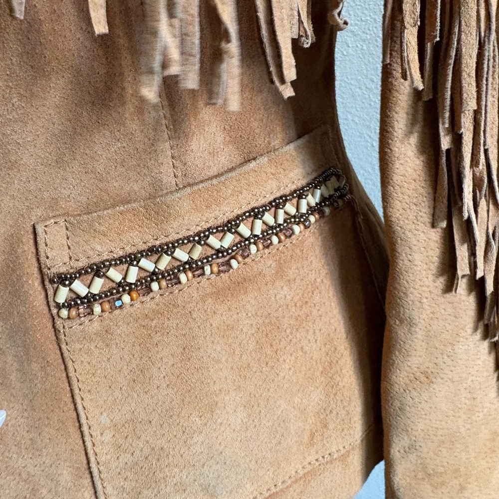 Women's Tan Fringe Leather Jacket - Picture 4 of 7